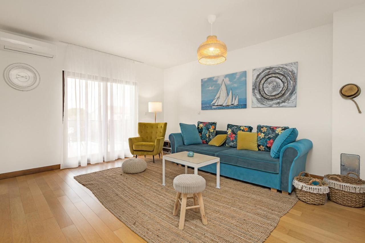 Apartments Cesare With Shared Pool Liznjan Luaran gambar