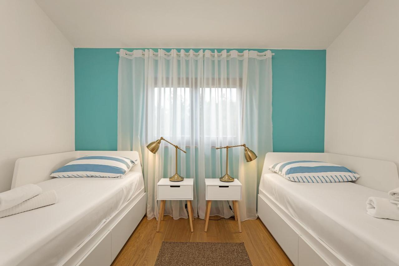 Apartments Cesare With Shared Pool Liznjan Luaran gambar