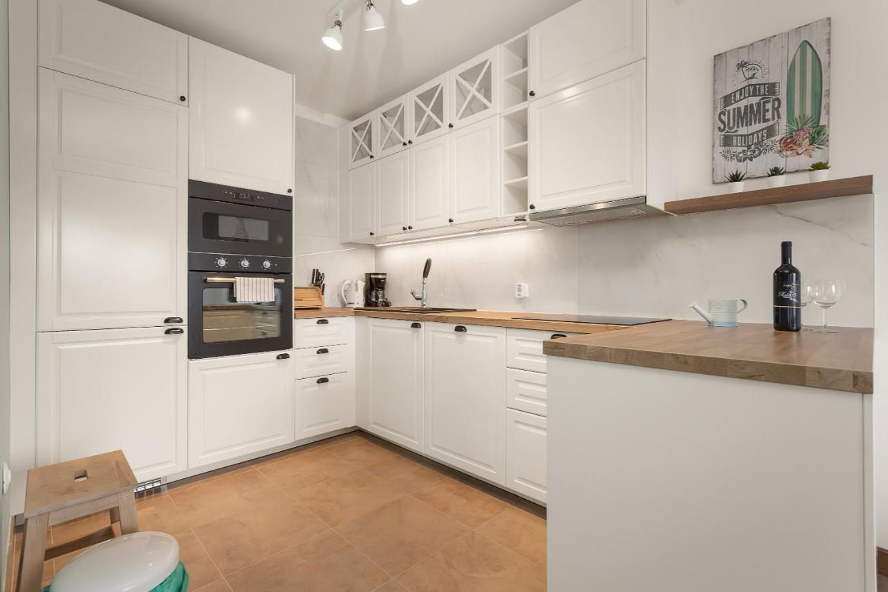 Apartments Cesare With Shared Pool Liznjan Luaran gambar
