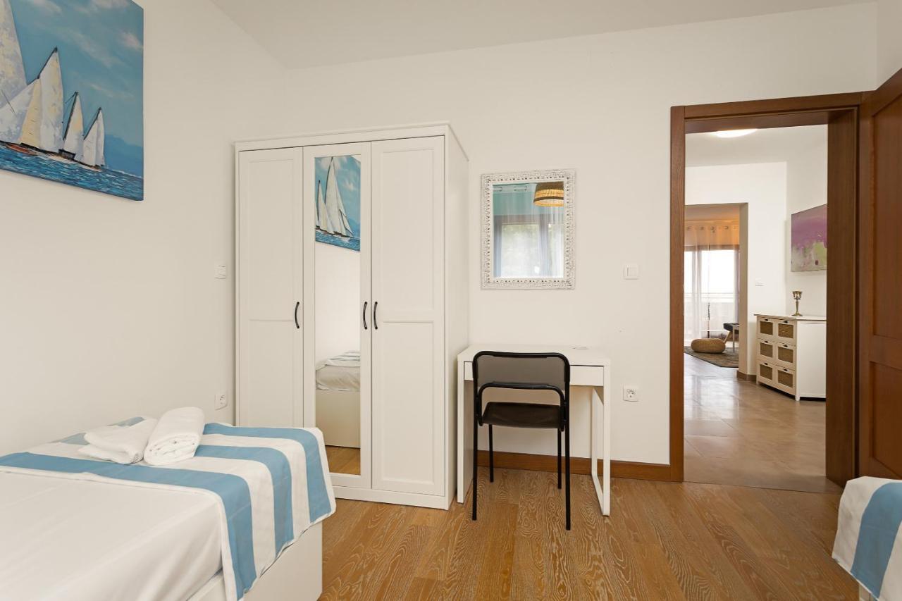 Apartments Cesare With Shared Pool Liznjan Luaran gambar